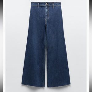 Zara Straight Jeans